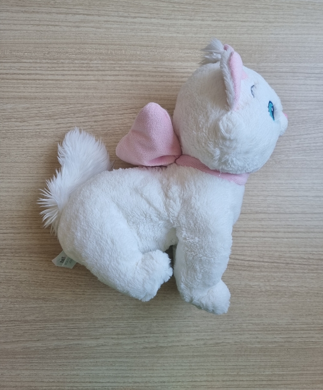 PELUCIA GATINHA MARIE (PEQUENO 18cm)