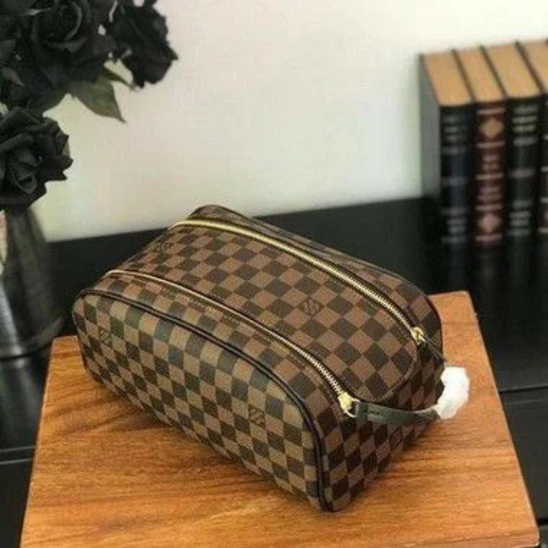 lv bodybolsa