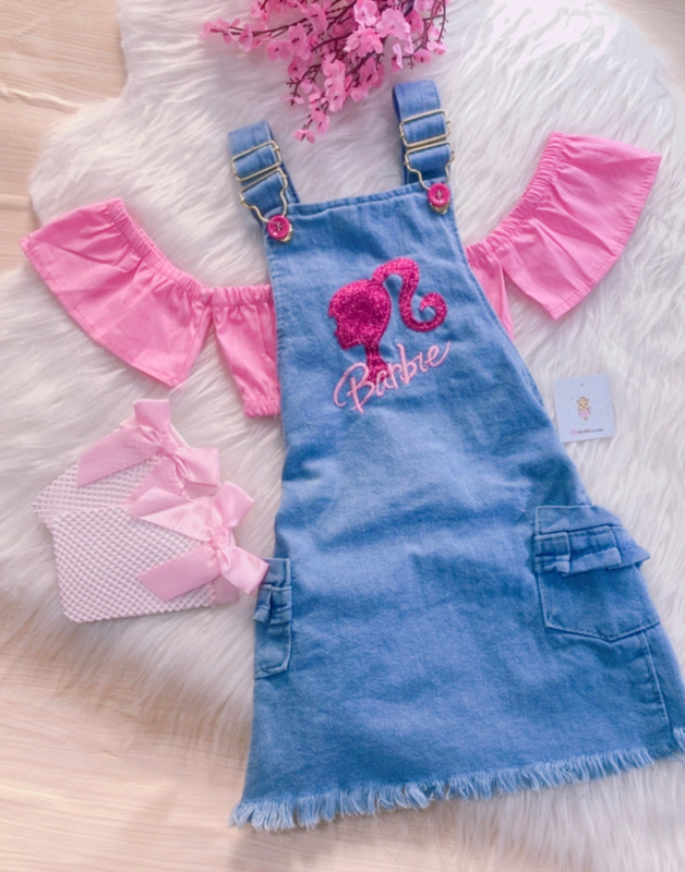 Roupa Barbie (macacão Jeans)